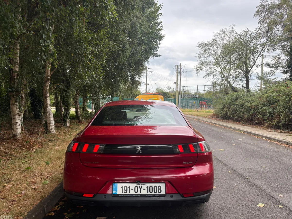 Peugeot 508 Hatchback, Diesel, 2019, Red