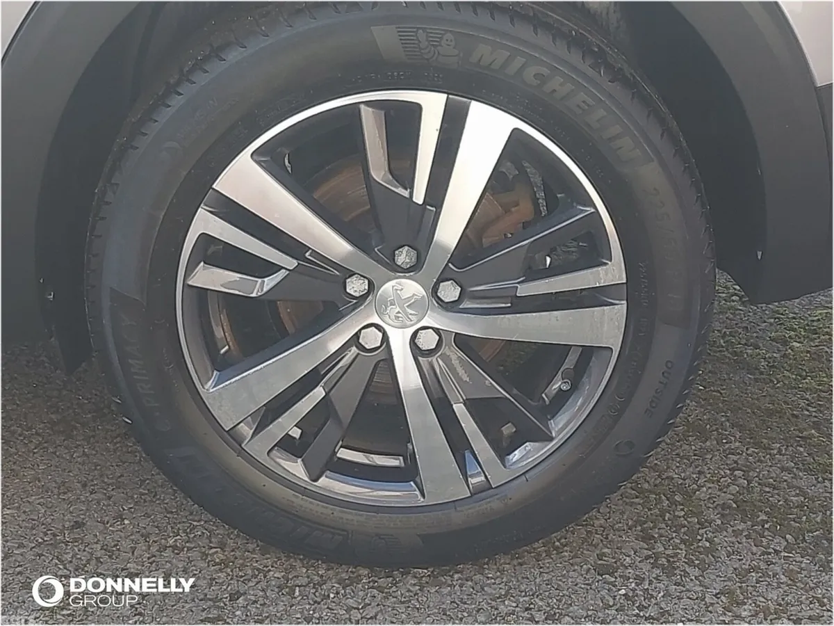 Peugeot 5008 Estate, Diesel, 2023, Grey