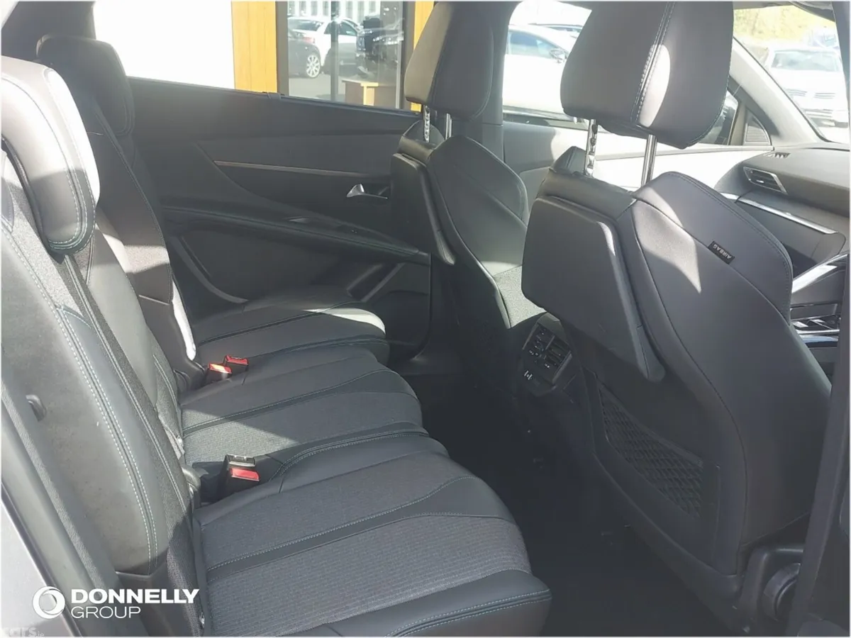 Peugeot 5008 Estate, Diesel, 2023, Grey