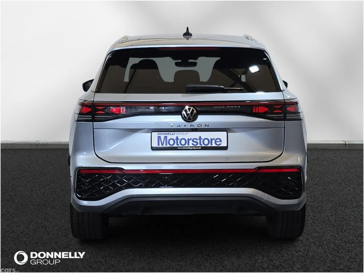 Volkswagen Tayron Estate, Diesel, 2025, Silver