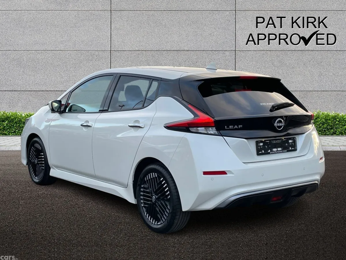 Nissan Leaf Hatchback, Electric, 2024, White