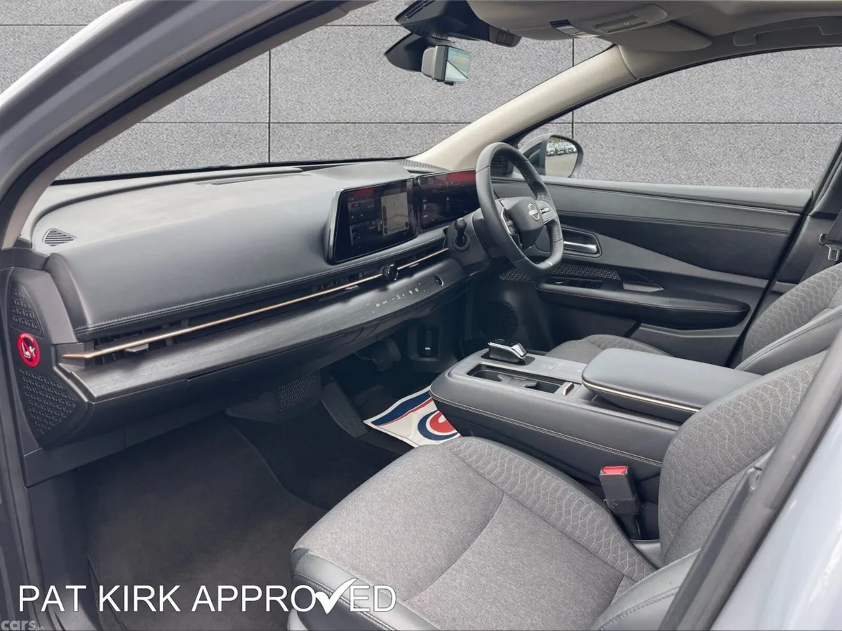Nissan Ariya Hatchback, Electric, 2023, Grey