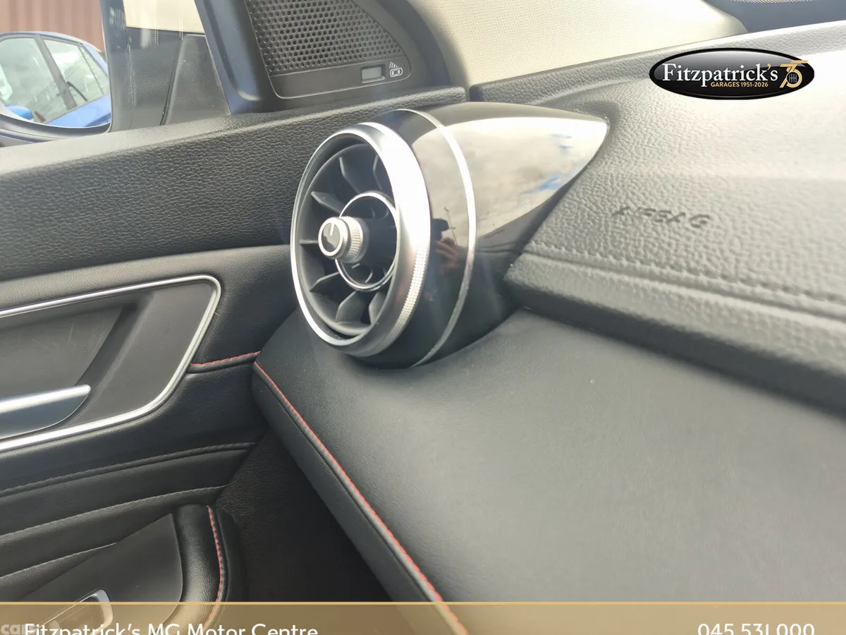 MG HS Hatchback, Petrol Plug-in Hybrid, 2023, White