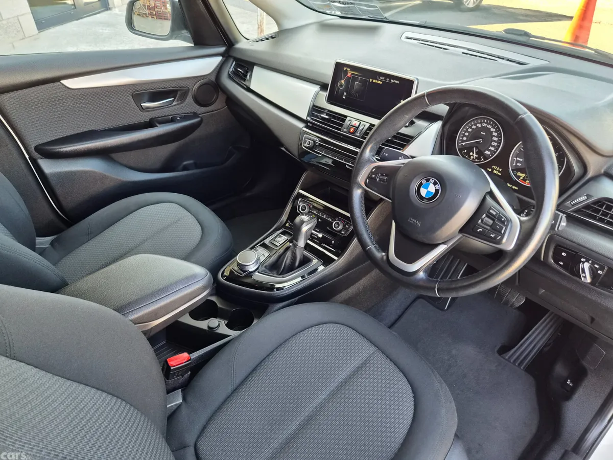 BMW 2-Series Hatchback, Diesel, 2017, White