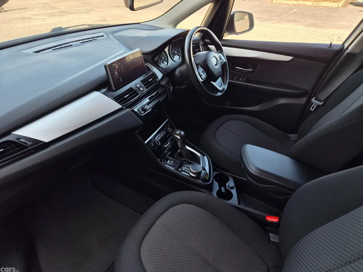 BMW 2-Series Hatchback, Diesel, 2017, White