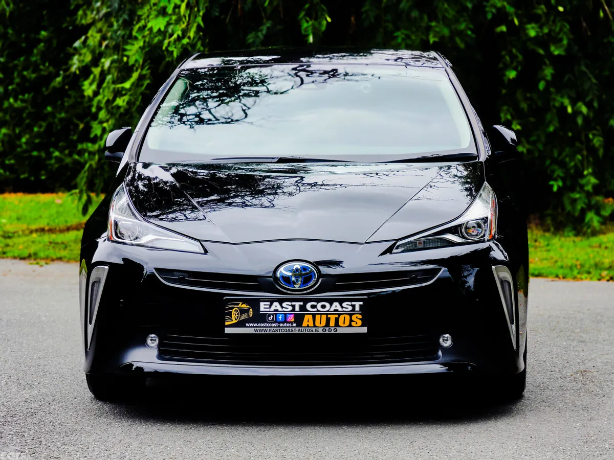 Toyota Prius Saloon, Petrol Hybrid, 2020, Black