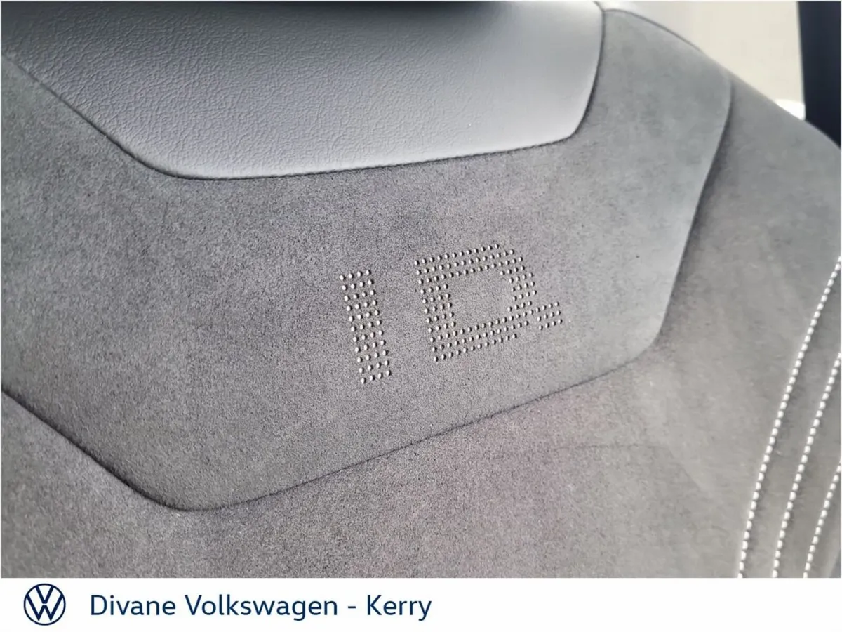 Volkswagen ID.4 SUV, Electric, 2022, Blue
