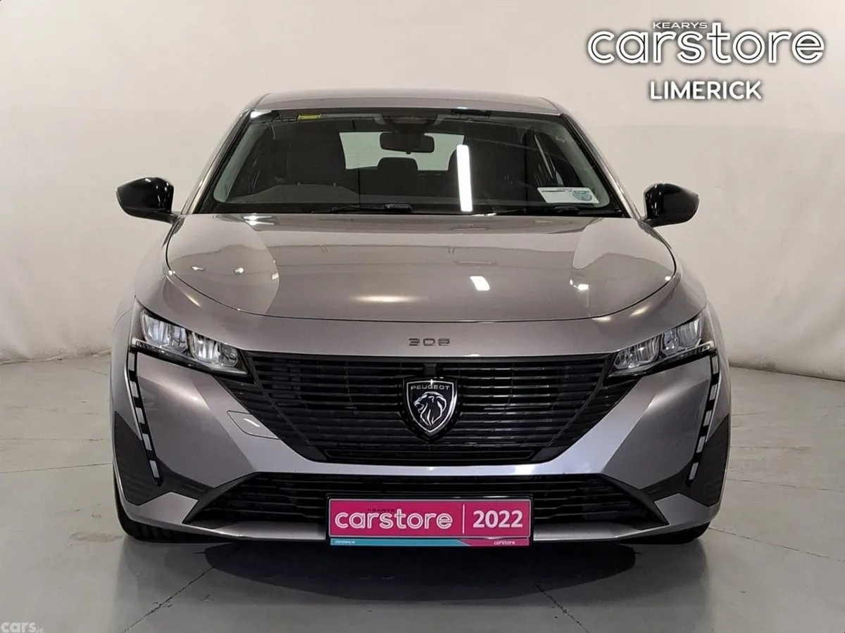 Peugeot 308 Hatchback, Petrol, 2022, Grey