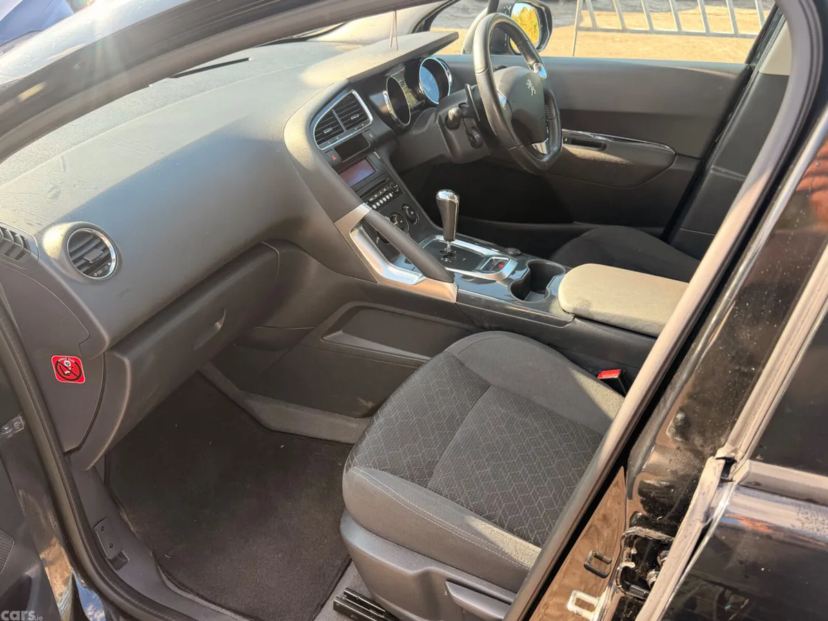 Peugeot 3008 SUV, Diesel, 2014, Black
