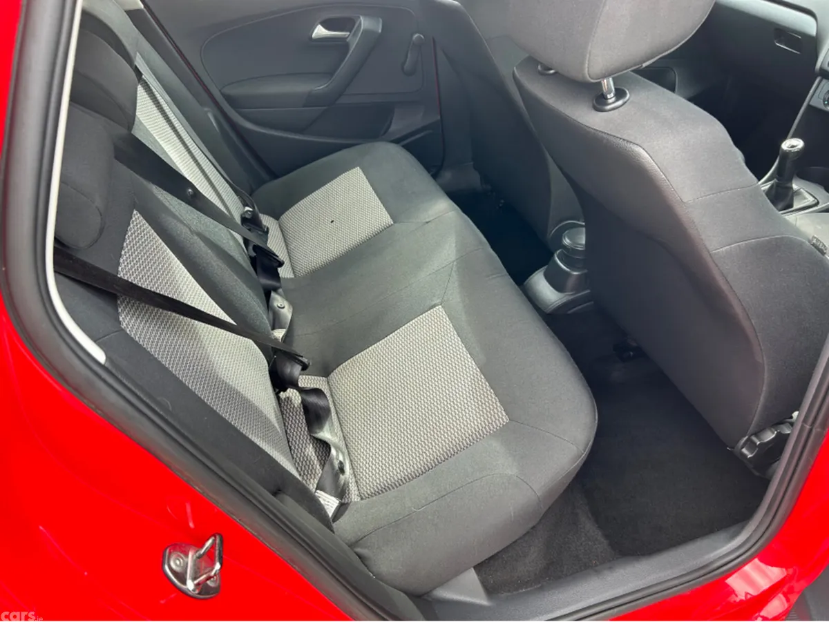 Volkswagen Polo Hatchback, Petrol, 2011, Red