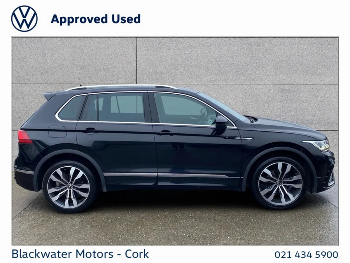 Volkswagen Tiguan Hatchback, Diesel, 2023, Black