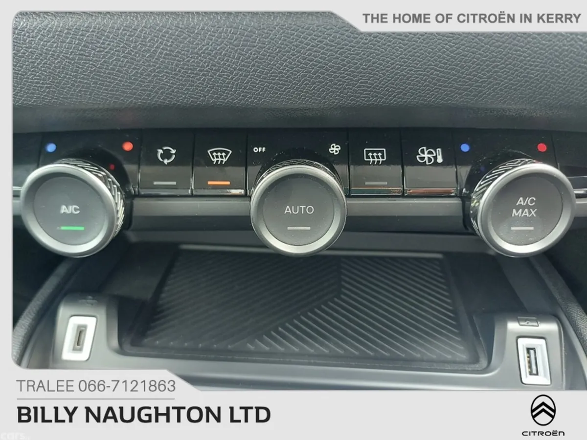 Citroen C4 Hatchback, Petrol, 2026, Red