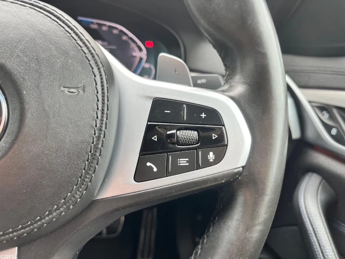 BMW 5-Series Saloon, Petrol Plug-in Hybrid, 2020, White
