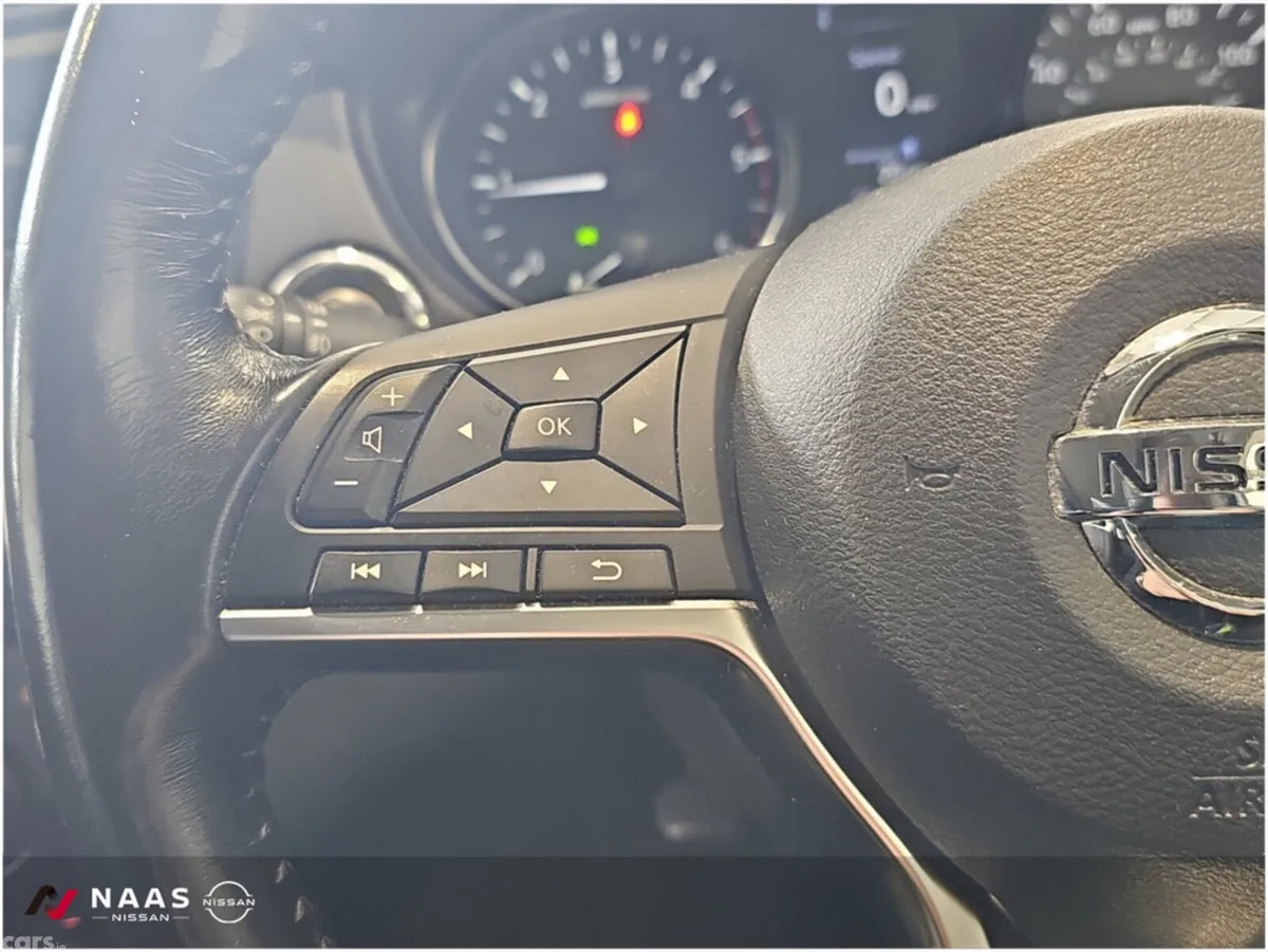 Nissan X-Trail Estate, Diesel, 2019, White