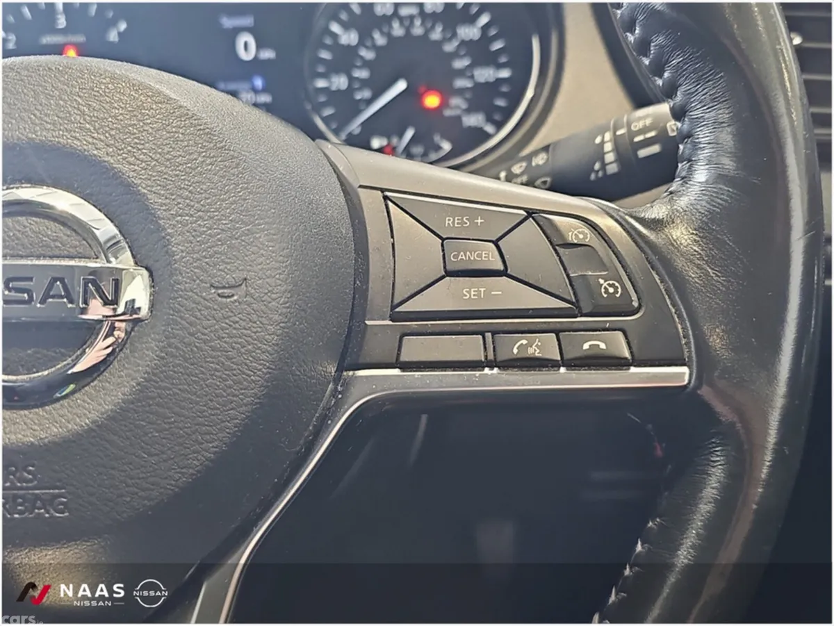 Nissan X-Trail Estate, Diesel, 2019, White