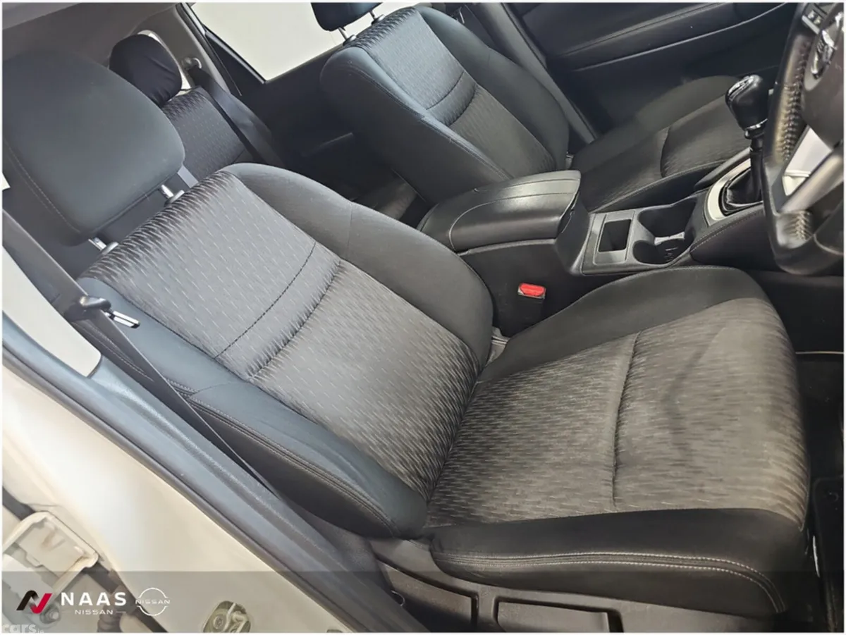 Nissan X-Trail Estate, Diesel, 2019, White