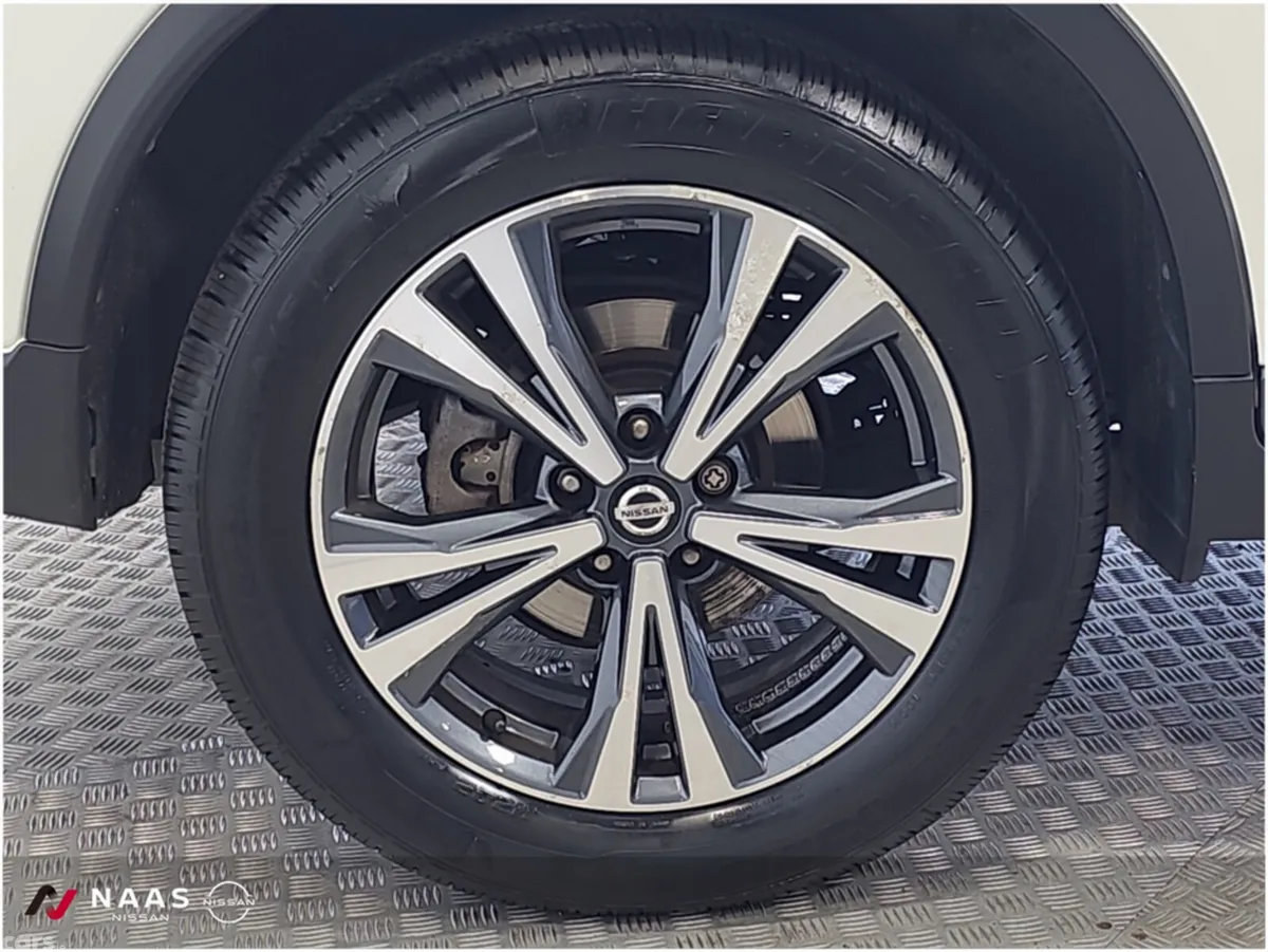 Nissan X-Trail Estate, Diesel, 2019, White