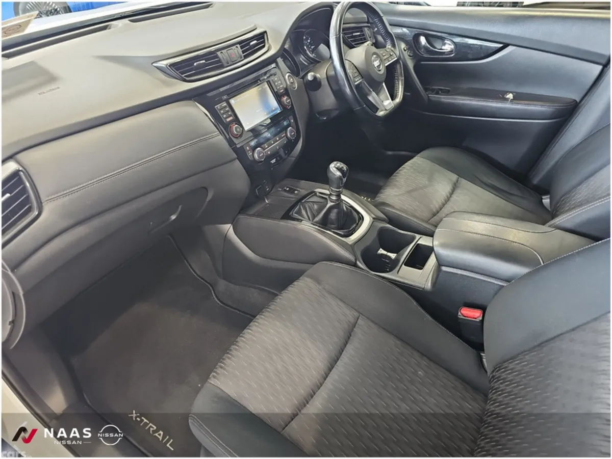 Nissan X-Trail Estate, Diesel, 2019, White