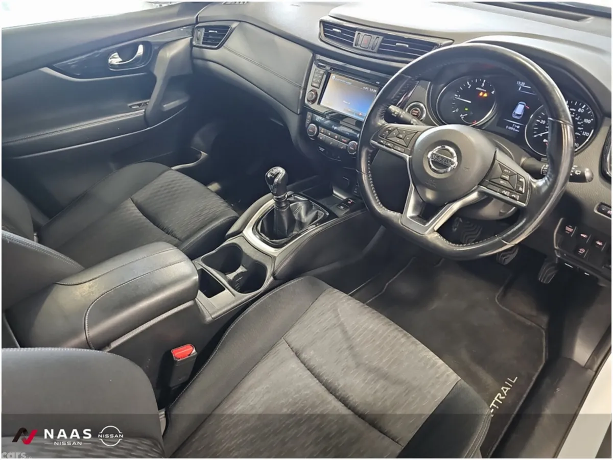 Nissan X-Trail Estate, Diesel, 2019, White