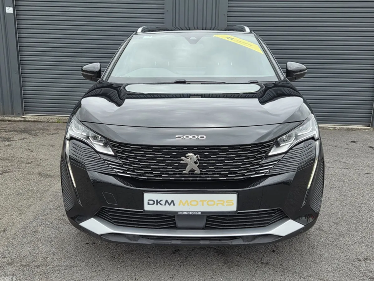 Peugeot 5008 MPV, Diesel, 2024, Black