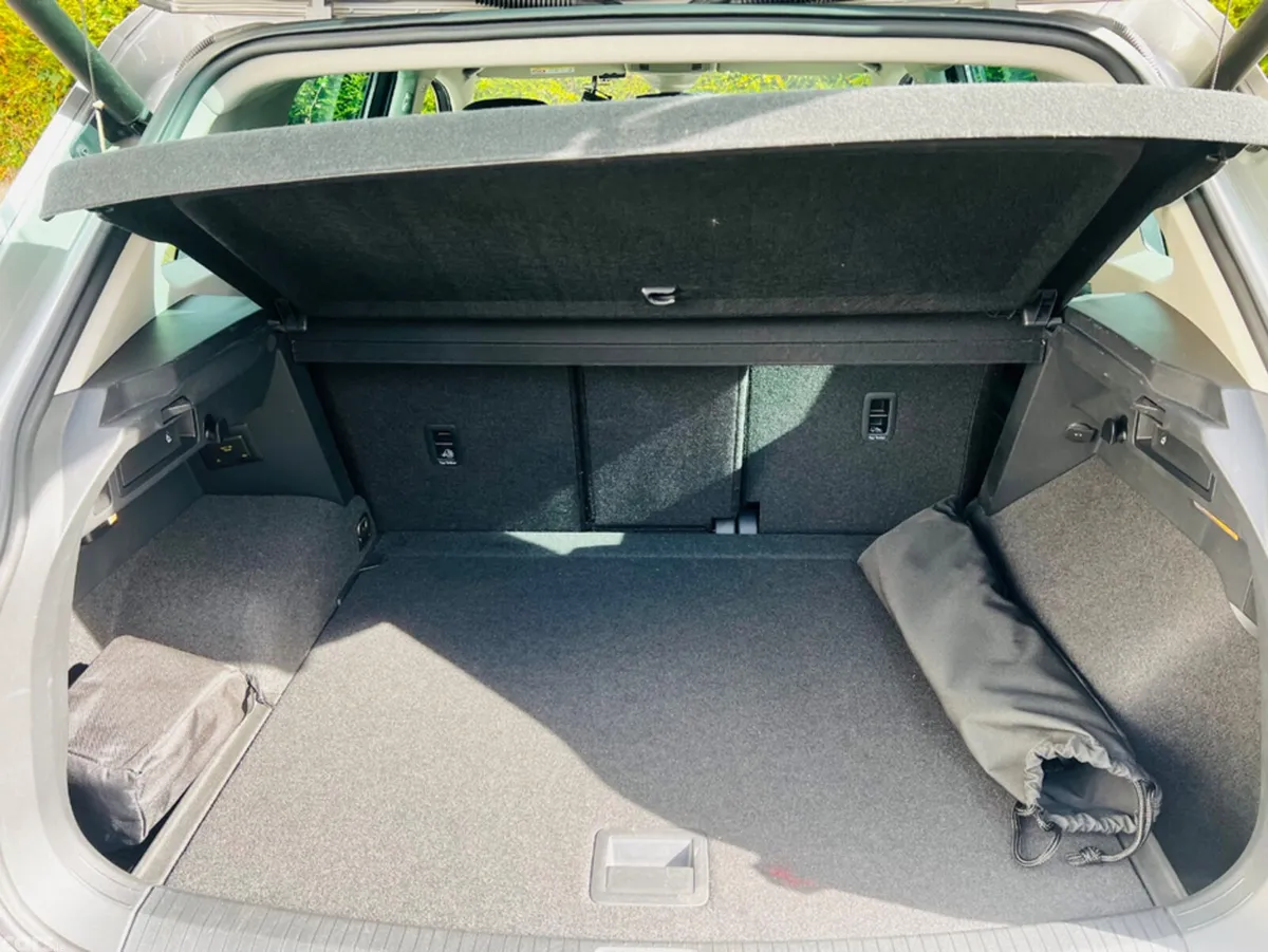 Volkswagen Tiguan SUV, Diesel, 2019, Silver