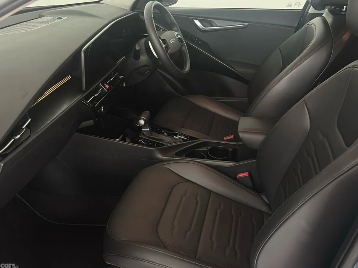 Kia Niro Hatchback, Petrol Plug-in Hybrid, 2025, Blue