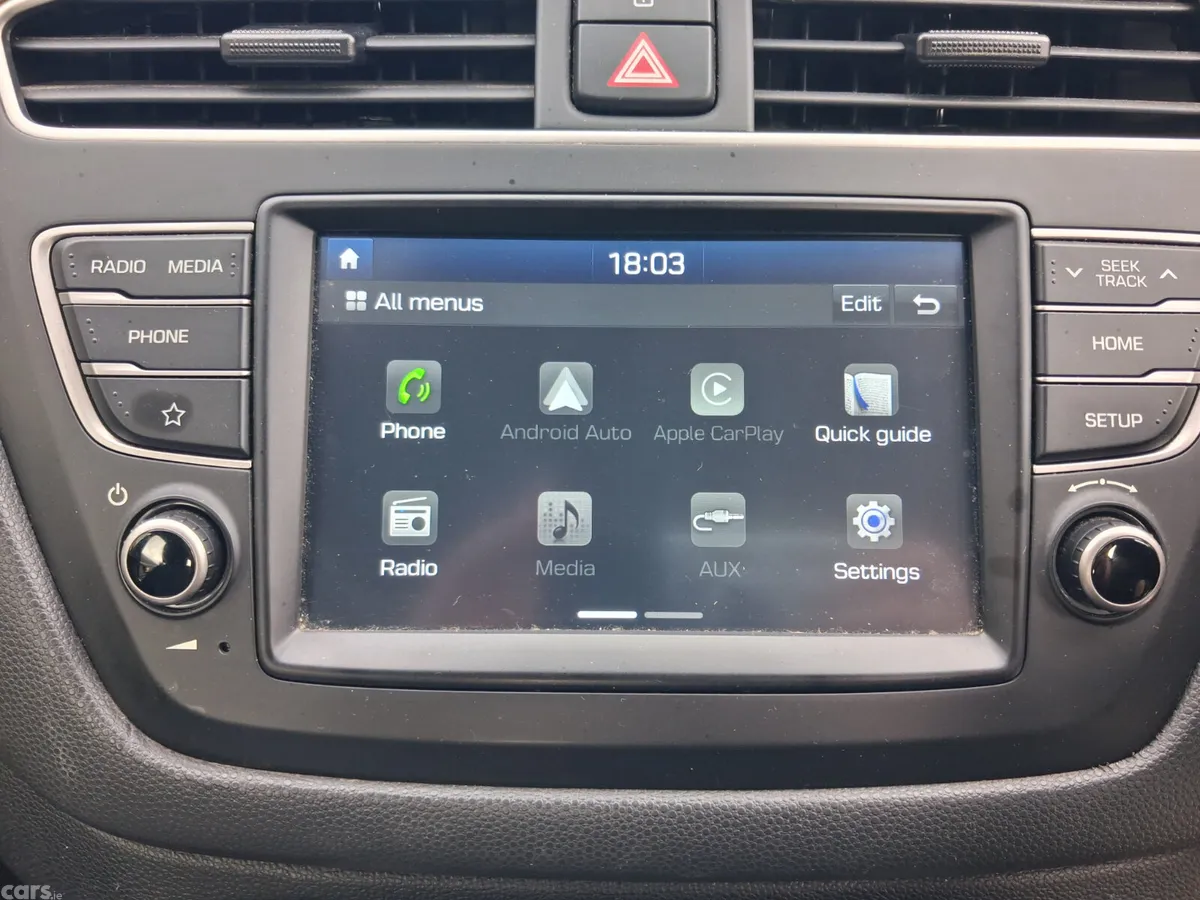 Hyundai i20 Hatchback, Petrol, 2019, Blue