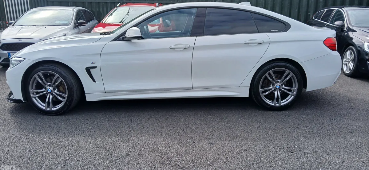 BMW 4-Series Coupe, Petrol, 2015, White