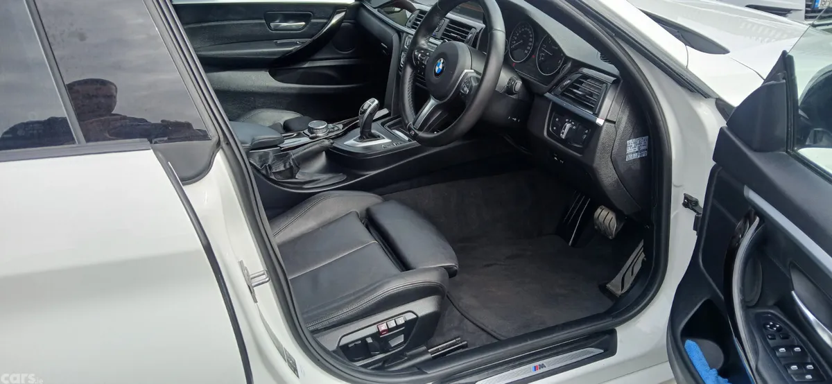 BMW 4-Series Coupe, Petrol, 2015, White