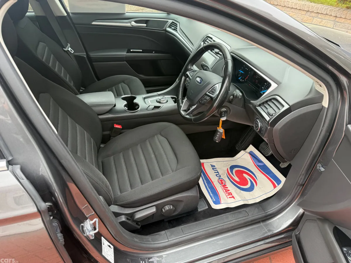 Ford Mondeo Hatchback, Diesel, 2020, Grey