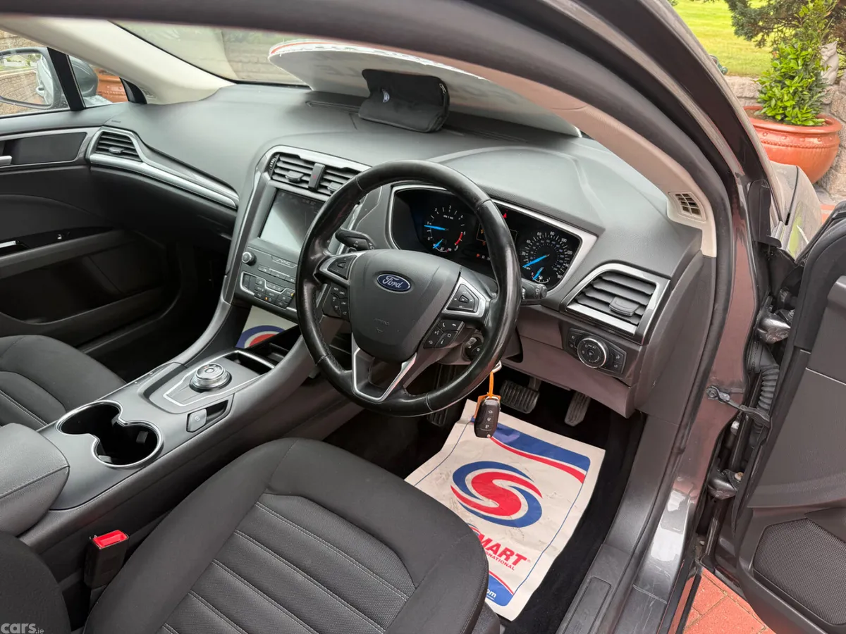 Ford Mondeo Hatchback, Diesel, 2020, Grey