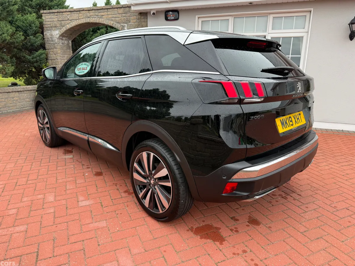 Peugeot 3008 SUV, Diesel, 2019, Black