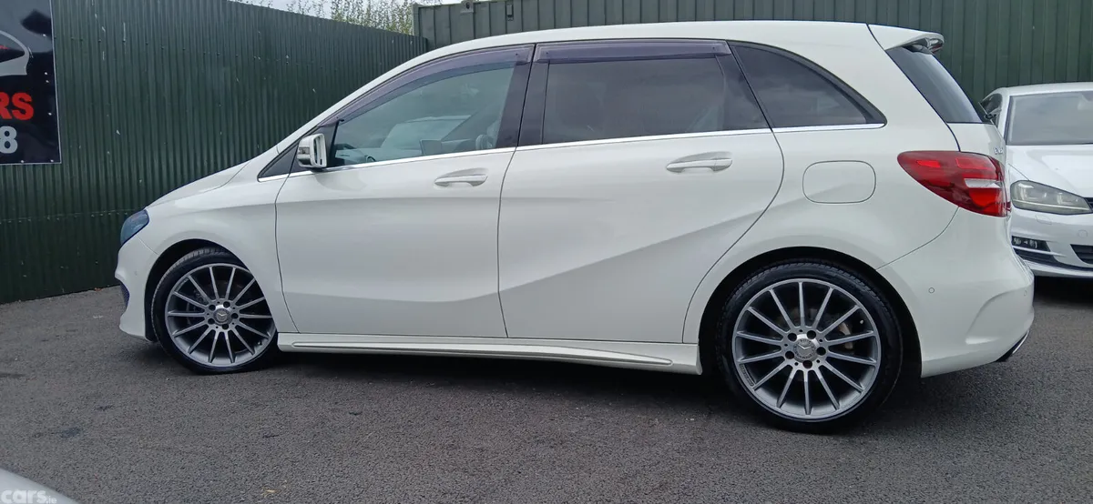 Mercedes-Benz B-Class SUV, Petrol, 2016, White