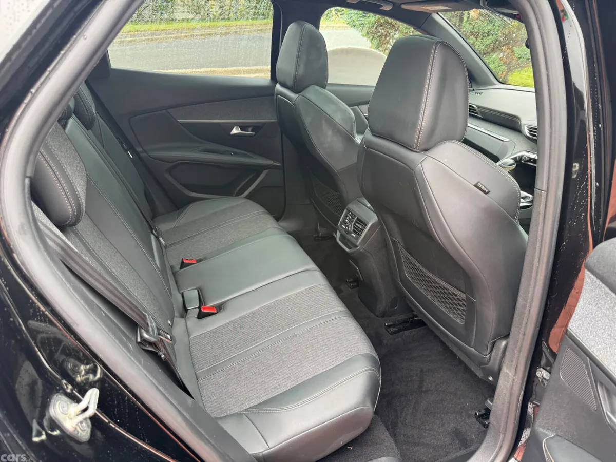 Peugeot 3008 SUV, Diesel, 2019, Black