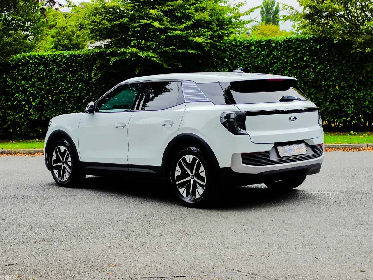 Ford Explorer SUV, Electric, 2024, White