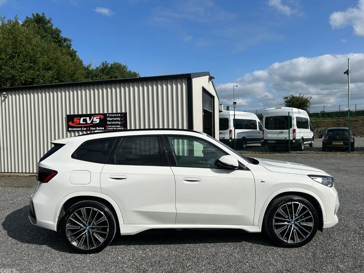 BMW X1 SUV, Petrol Hybrid, 2023, White