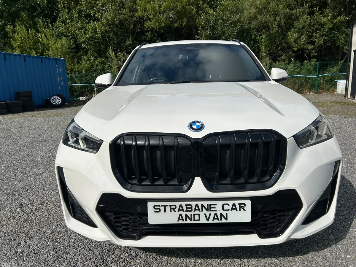 BMW X1 SUV, Petrol Hybrid, 2023, White