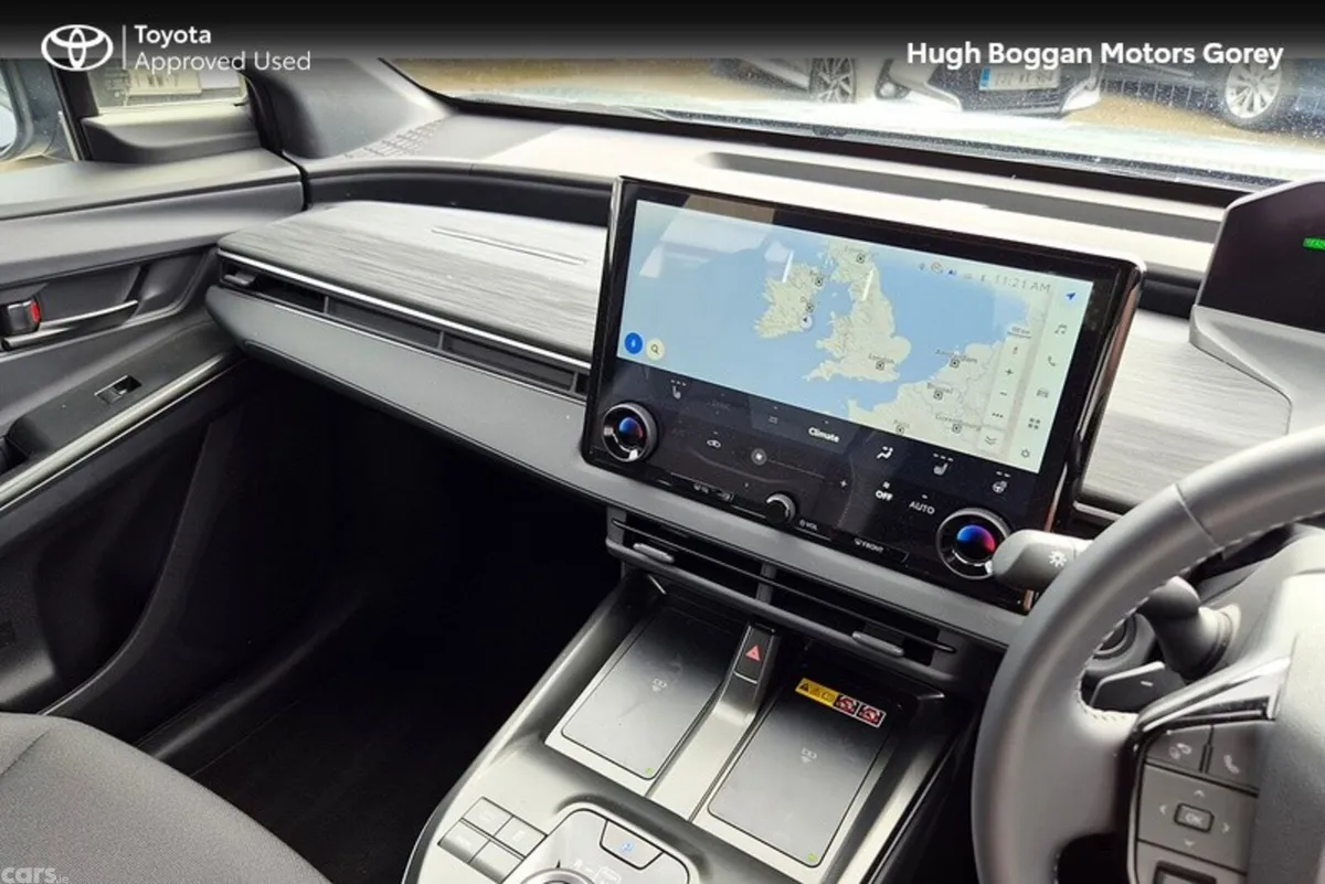 Toyota C-HR Estate, Electric, 2026, Green