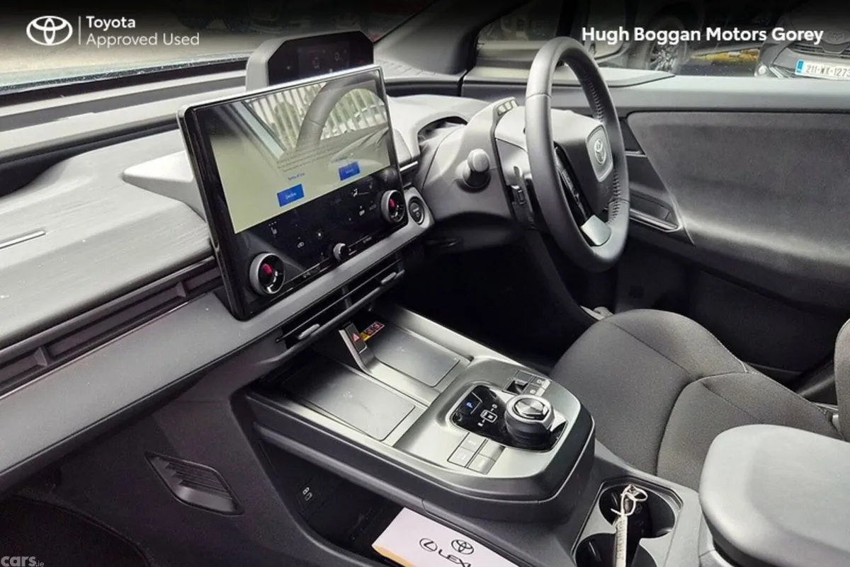 Toyota C-HR Estate, Electric, 2026, Green