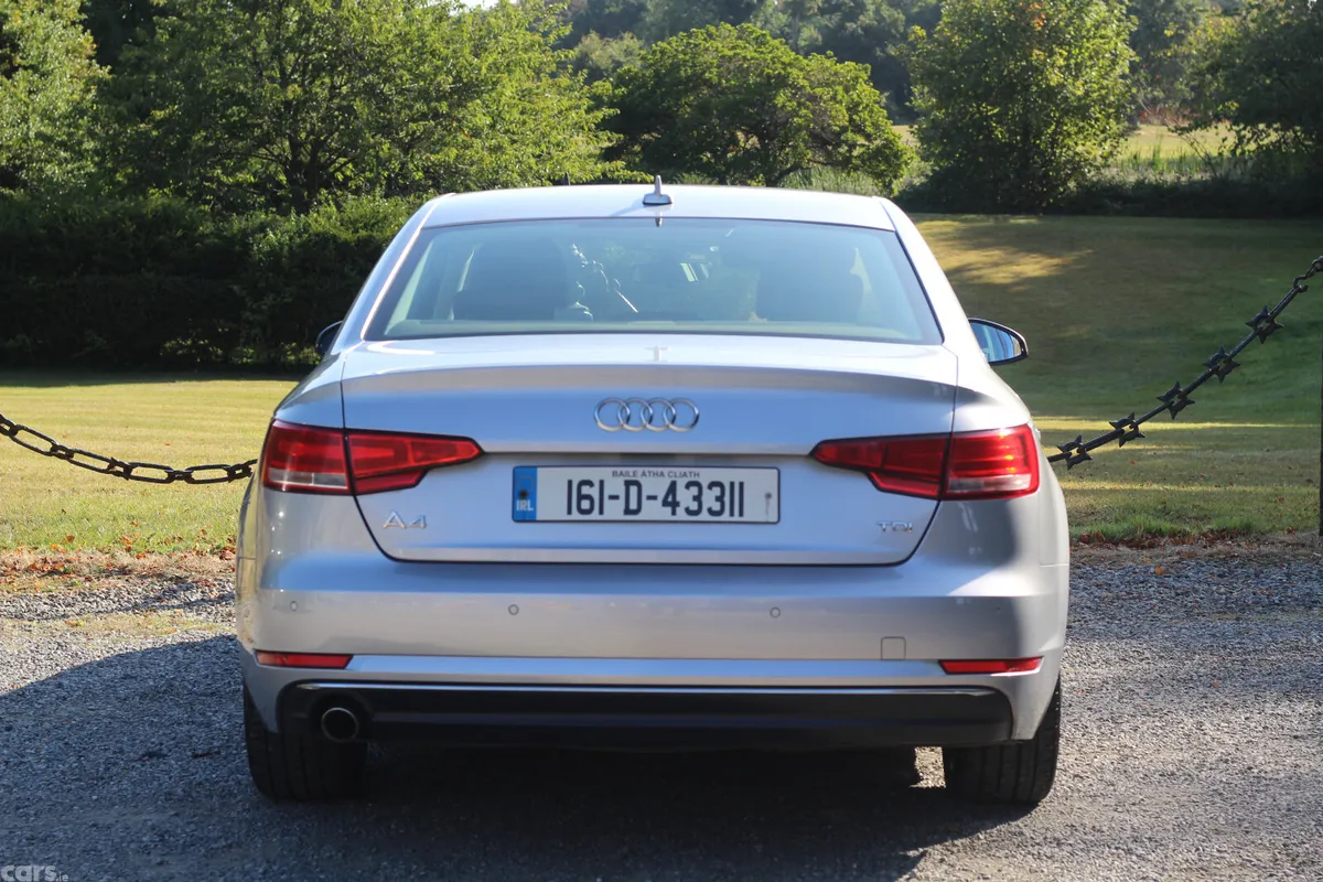 Audi A4 Saloon, Diesel, 2016, Silver