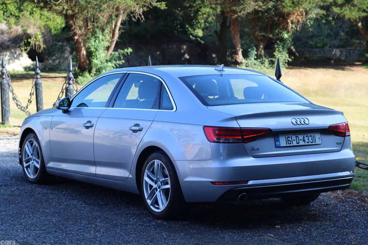 Audi A4 Saloon, Diesel, 2016, Silver