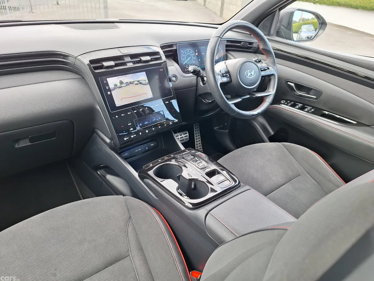 Hyundai Tucson SUV, Petrol Plug-in Hybrid, 2023, Grey