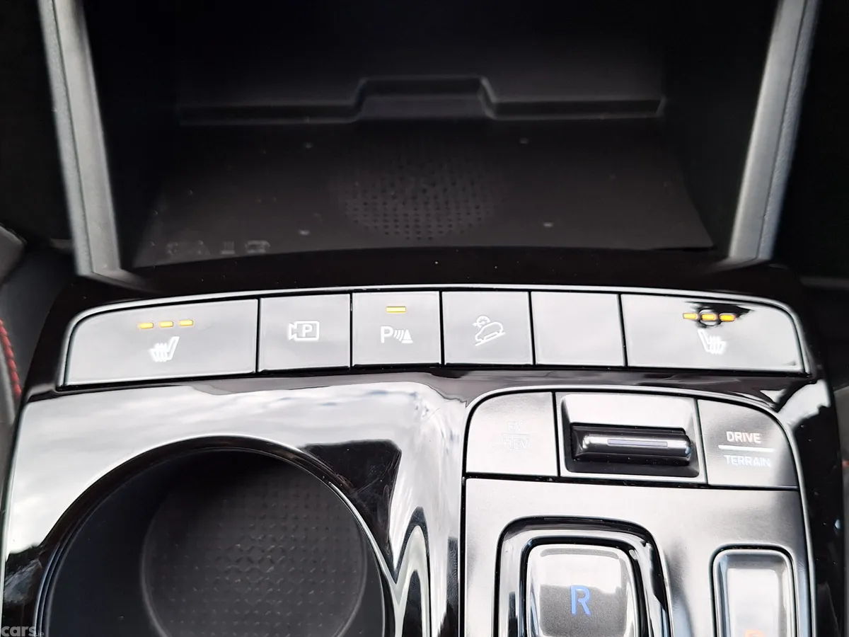 Hyundai Tucson SUV, Petrol Plug-in Hybrid, 2023, Grey