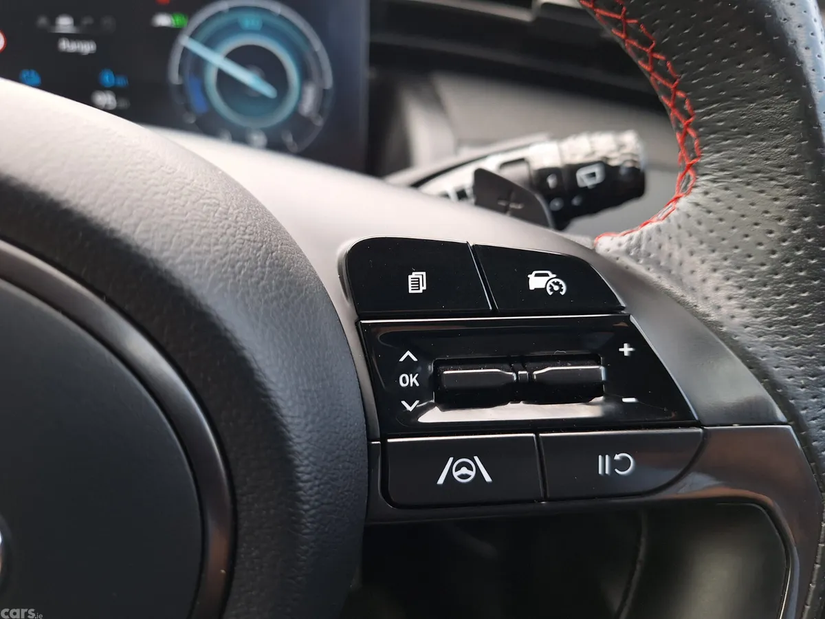 Hyundai Tucson SUV, Petrol Plug-in Hybrid, 2023, Grey