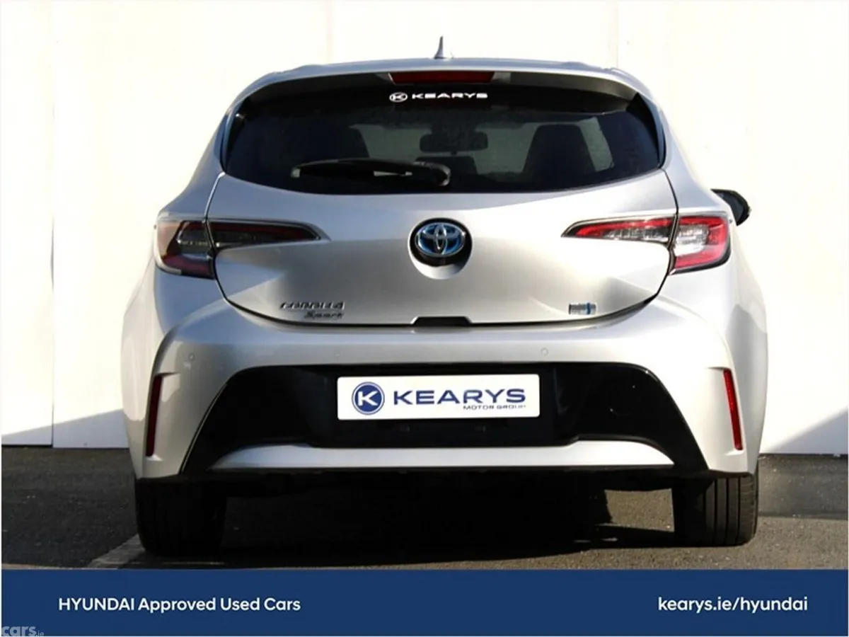 Toyota Corolla Hatchback, Petrol Hybrid, 2019, Silver