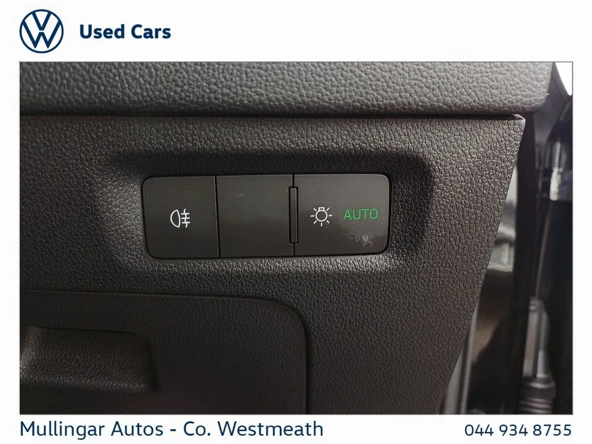 Skoda Octavia Saloon, Diesel, 2024, Black