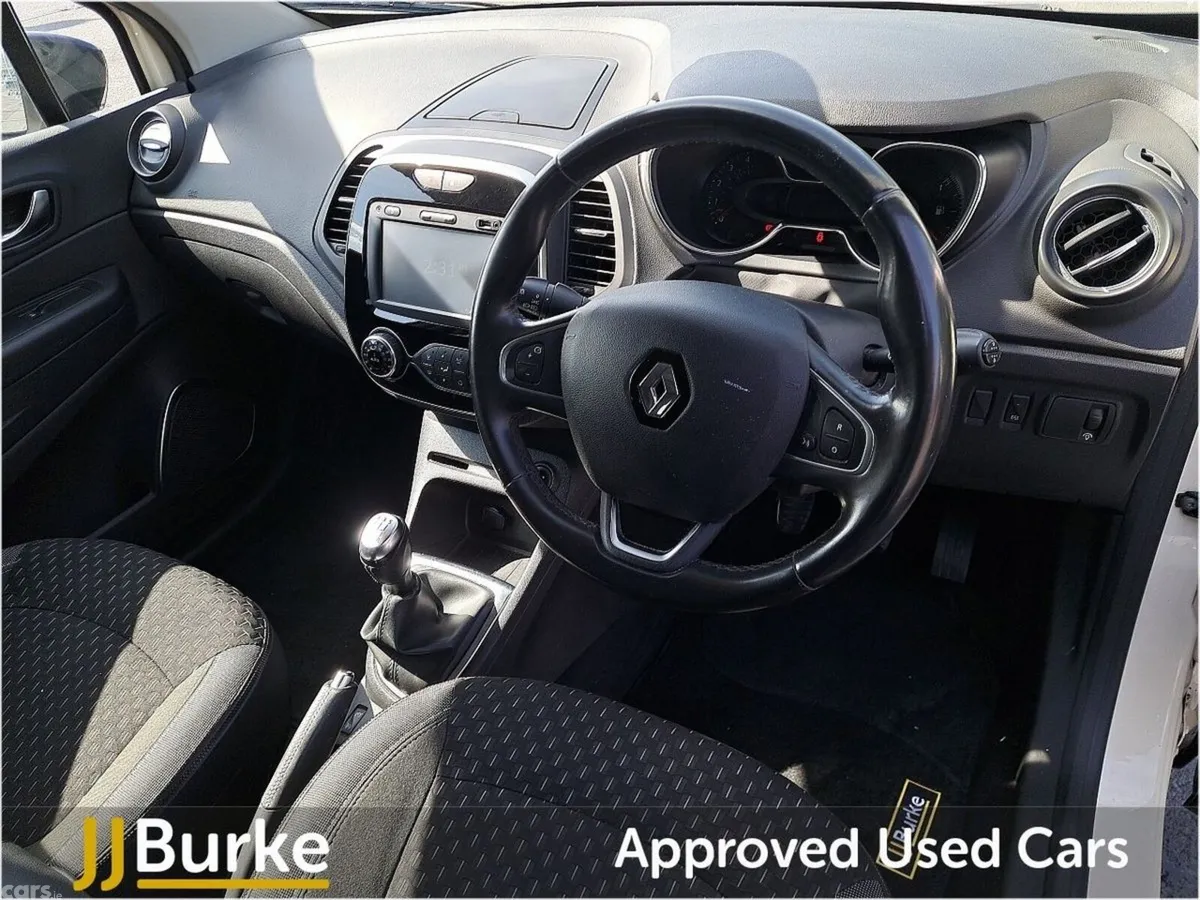 Renault Captur Hatchback, Diesel, 2018, White