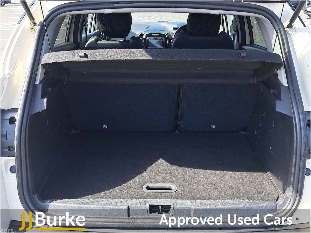Renault Captur Hatchback, Diesel, 2018, White