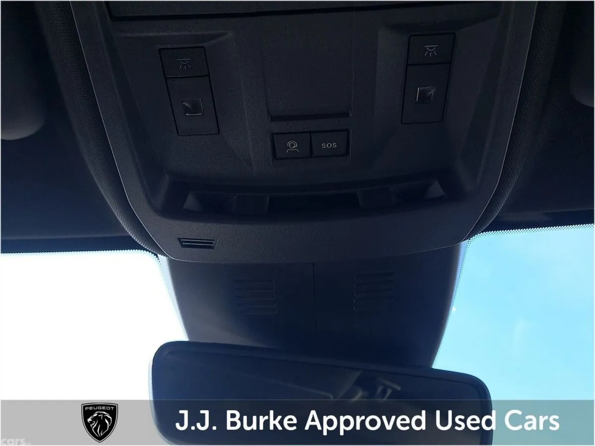 Peugeot 3008 SUV, Electric, 2026, Grey