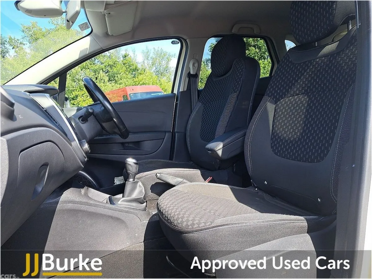 Renault Captur Hatchback, Diesel, 2018, White